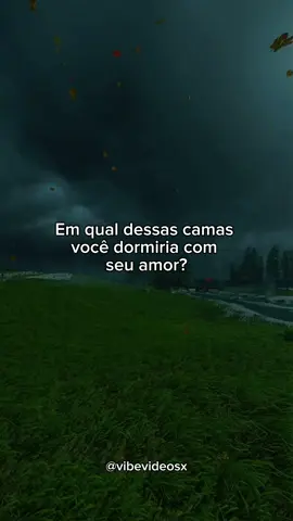 Qual você escolheria? 🛌🌧️ . Gostou do vídeo? Não esquece de me seguir em 👍🏻🫠  . #viral #fyp #quarto #goodvibes #foryou     