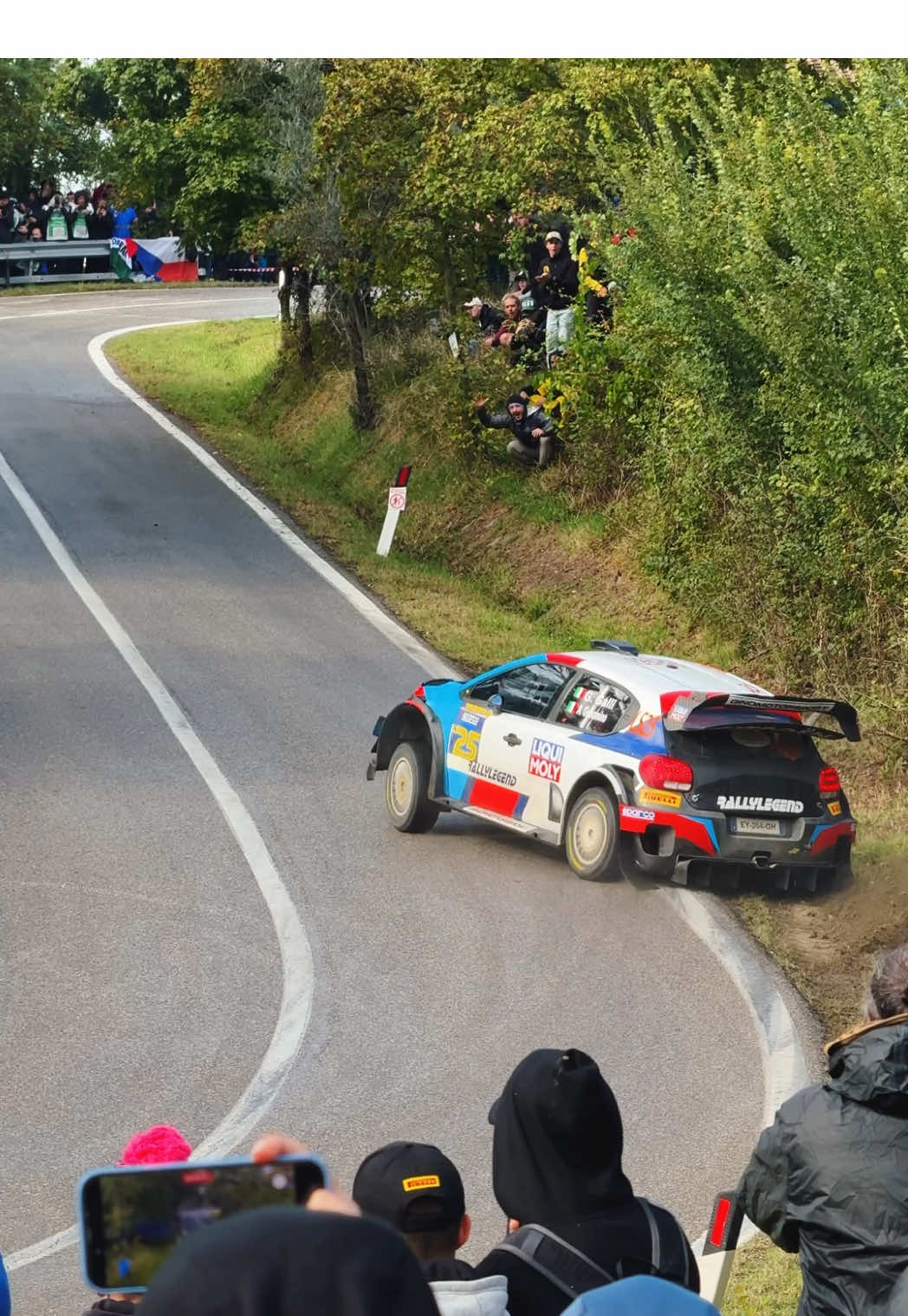 How to finish the 2025 Rallylegend in style • • If you like it, share it Follow us  • • #rally#rallycar#rallylegend#citroenc3wrcplus#ossolamotors 