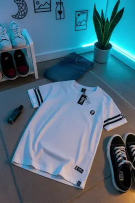 ✨ Tampil simple tapi tetap stylish! Kaos putih premium ini cocok banget buat kamu yang suka look clean & modern. 🔥 Jangan tunggu lama, buruan cek link keranjang kuning dan dapatkan sekarang 🛍️👇 #OOTDStyle #AffiliateFashion #KaosKeren #MinimalistLook #StreetwearVibes     