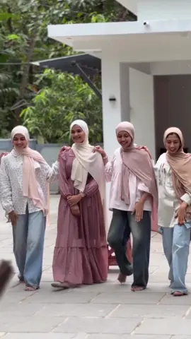 কি গানরে বাই...❤️🌸#foryou #trend #viralvedio @.♛  🦋ᗝ𝕡𝓼卄𝓸𝕣𝔸🦋  ♚❀ #viralvedio #sylhety_furi 