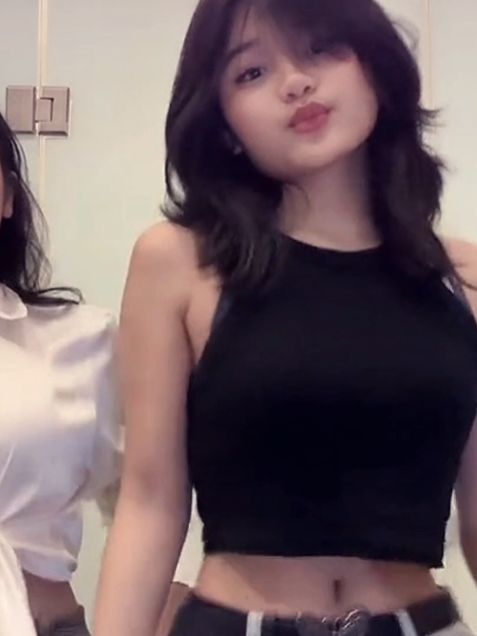 #CapCut @nonaa @Davina Karamoy @The Karamoy’s @eyapina @nonaa @sandrokaramoy @Sandri_karamoy @Raikhael ts #nonakaramoy #fypage #serafina #fyp 