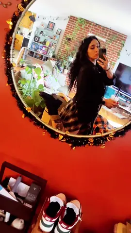 OOTD. Supa cute skirt! #tiktokshop #tiktokmademebuyit #flannelseason #flannelskirt 
