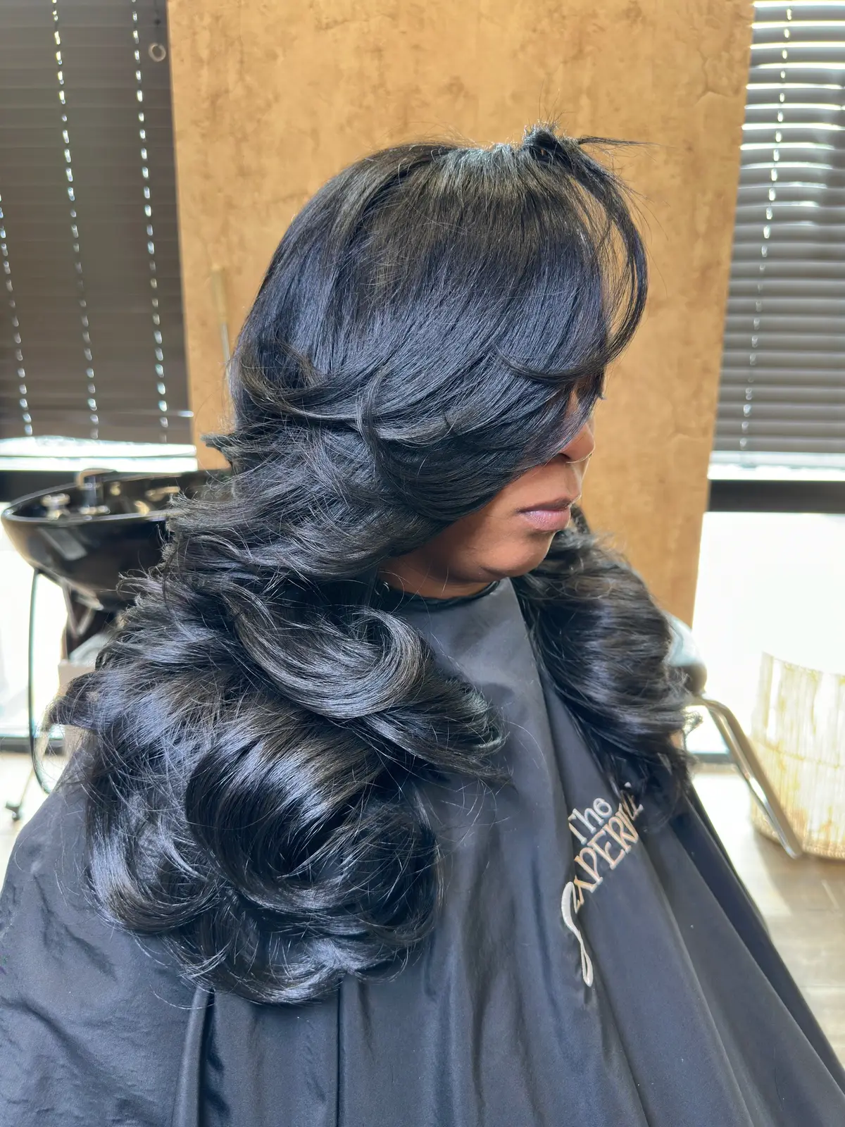 When you love what you do, it shows.  Love everything hair 🤎🥹 #chicagoquickweaves #chicagoquickweave #quickweave #layeredcurls #layers 