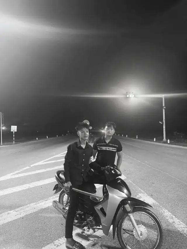 00h vòng xuyến đô lương gặp nhau tí