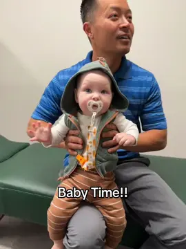 Super cute Baby gets Adjusted! #chiropractor #chiropractic #fyp #baby #cute 