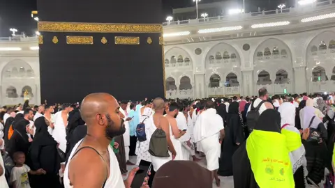 🌷🕋 اہل حرم پاک 🕋🌹 ماشااللہ اللہ نے بولیا پھر ایک بارےعمر کےلیے اللہ اکبر🤲🤲🕋🌷 رات کے وقت حاضری #🤲🌹🕋🌹🤲