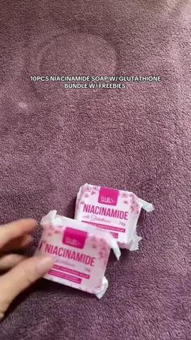 10 PCS BMRS NIACINAMIDE W/ GLUTATHIONE WHITENING SOAP WITH Free Korean Scrub + Collagen Mask #BMRS #bmrsniacinamidesoap #niacinamidesoap #whiteningsoap #soap 