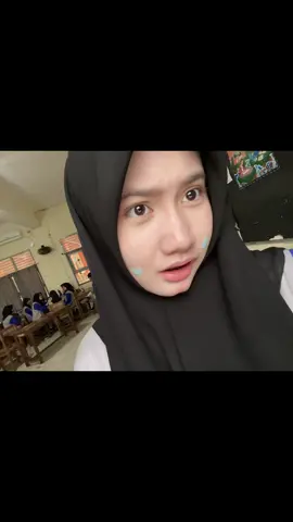 besok hari senin lg