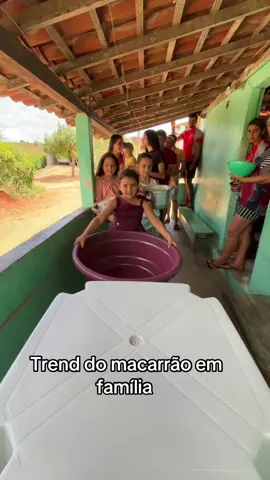 O caos q amamos ✨ #macarraoemfamilia 