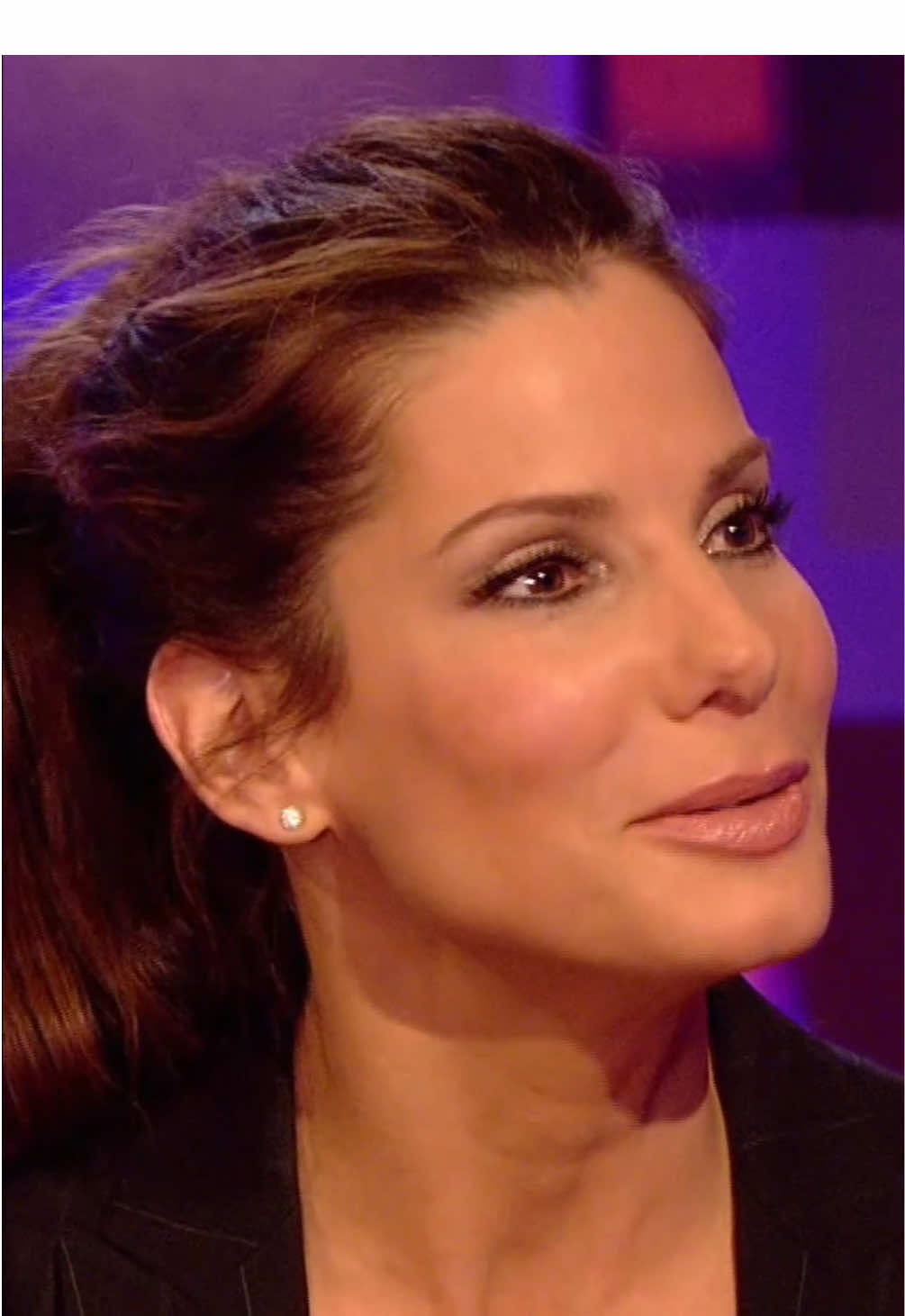 Sandra Bullock’s mum was an opera star 🎤✨ #sandrabullock #opera #gravity #fridaynightwithjr 