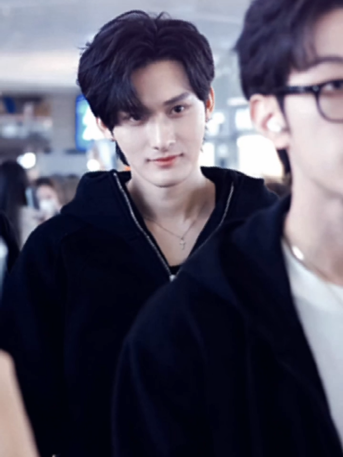 cakep banget gila pacar gw #JiangHeng #xybca #desire4 