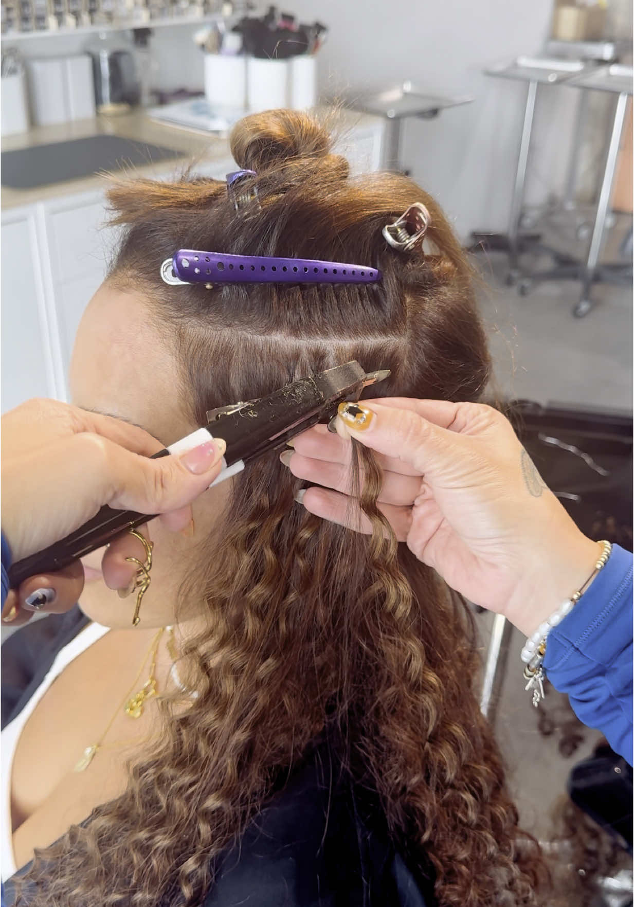 #keratinextensions #miamiextensions #mageofhair #777miami #miamihair 