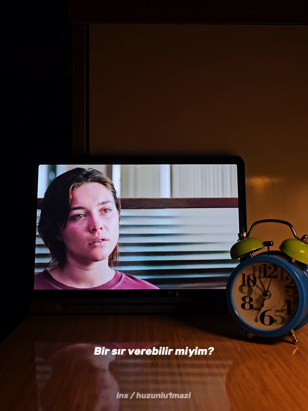 Her şeyin farkındayım keşke olmasam..🫀 . #kesfet #duygusalsahneler #yabancıfilm 