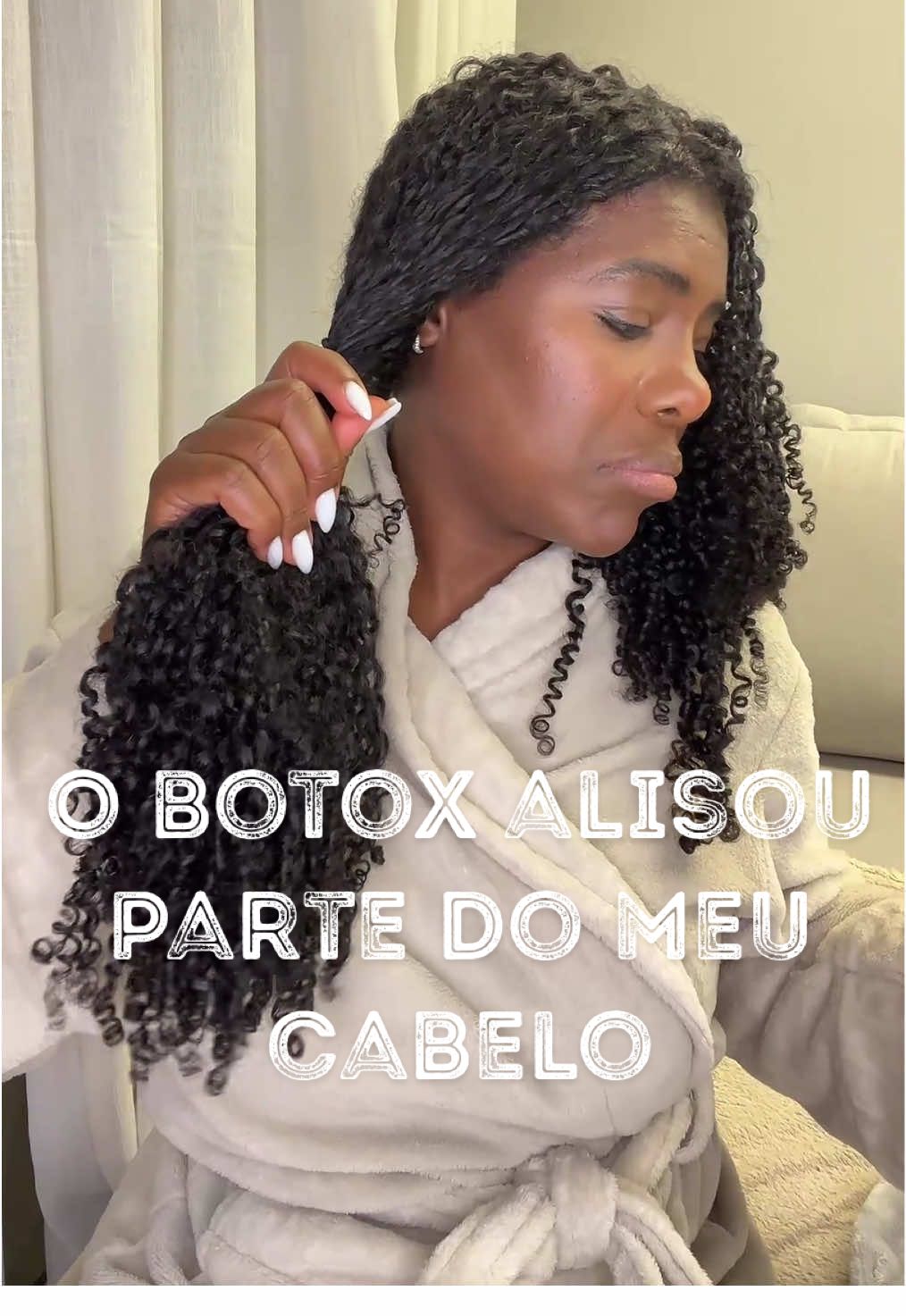 O botox alisou parte do meu cabelo. #livehighlights #tiktoklive #crespos #cachos #foryoupage  @Preta real👑  @Preta real👑  @Preta real👑 