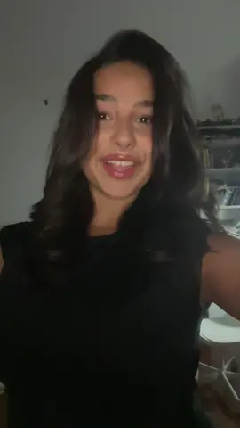 hii !! ( say it back ) 🫶🏽 #fyp #cleangirl #parati #themarias #stockholmstyle 