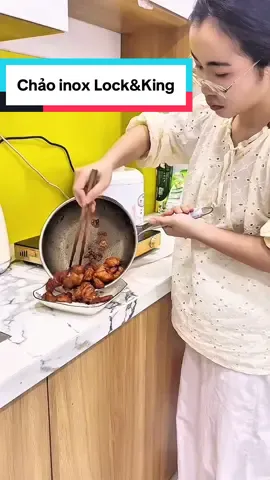 Chảo inox này mà rang cơm thì hết sảy luôn ạ#xuhuongtiktok #giadungtienich #chảo #chaoinox 