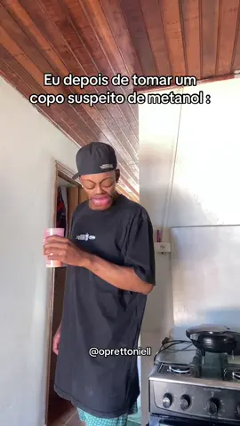 É meme kkkkk eu nem bebo 🤣🤣🤣🤣🤣🤣🤣🤣🤣🤣 #fy #foryoupage #metanol #meme #explorar 