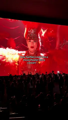 OBSESSED🫠🧡#thelifeofashowgirl #taylorswift #tloas #thefateofophelia 