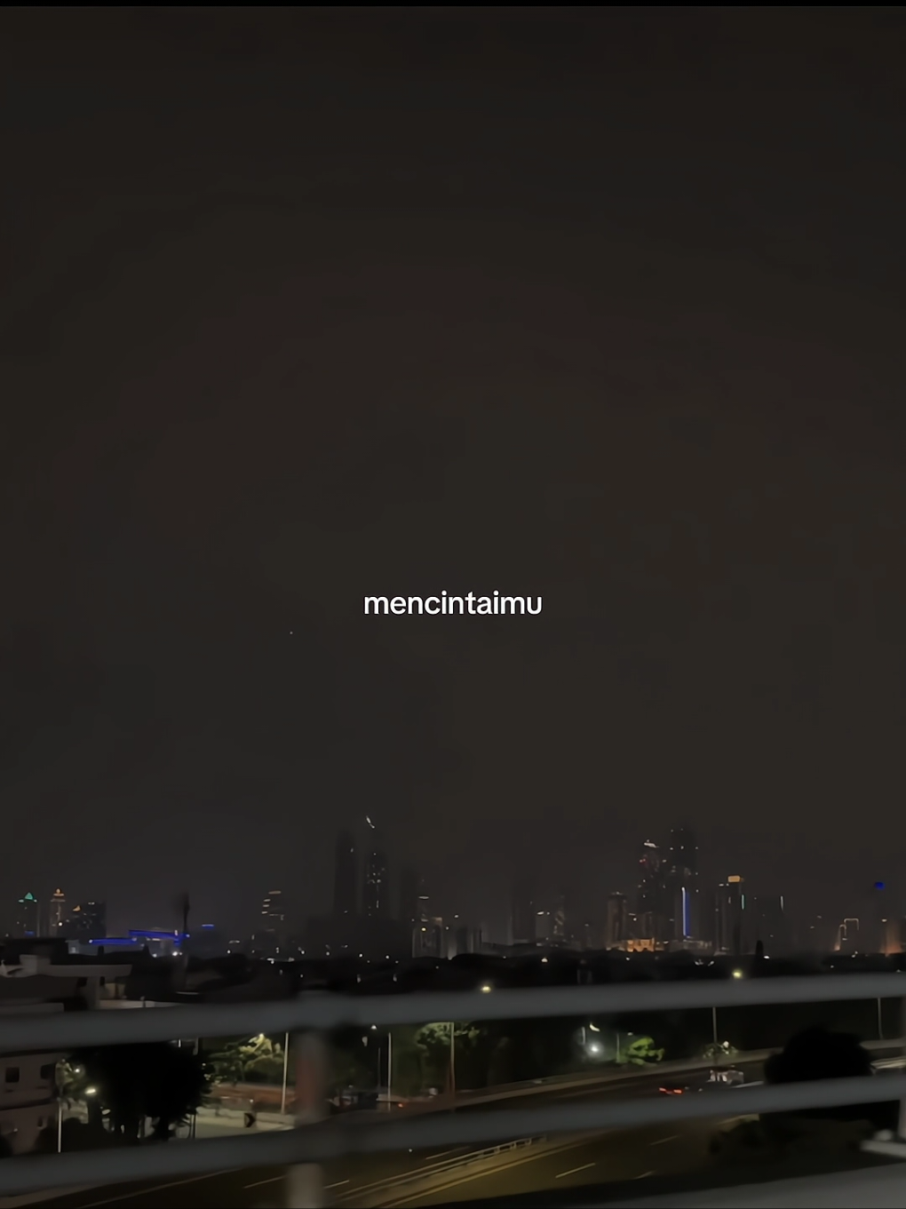 #akhirnyakumenemukanmu#naff#liriklagu#lirycs#galaubrutal🥀