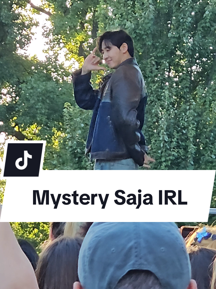 thanks to @KorK; Your K-Pop Home and the Korean Gateway Foundation for bringing @KEVIN WOO 케빈 ケビン to St. Louis for Chuseok Festival! He's the voice of Mystery Saja from Kpop Demon Hunters, and has been part of two kpop groups. what's your favorite kpop demon hunters song?  #kpopdemonhunters #kevinwoo #mysterysaja #sajaboys #sodapop 