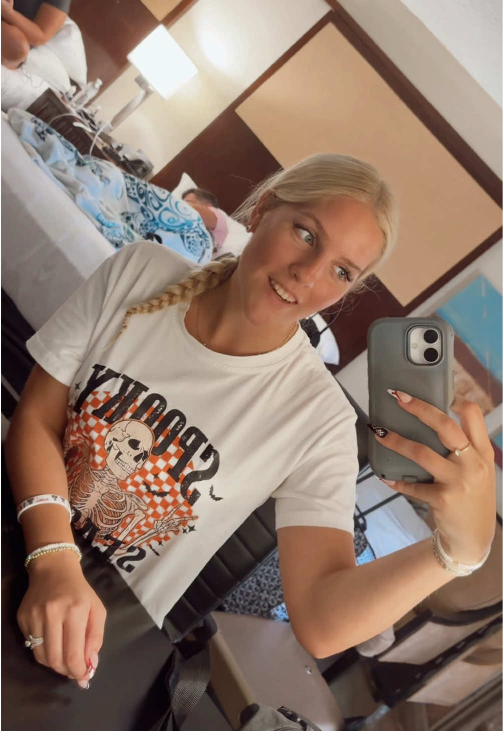 Oh it’s that time again 😈🖤 #hhn #halloween #halloweenhorrornightsorlando #spooky #fyp 