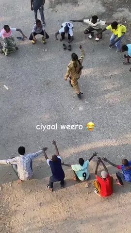 ciyaal weero 😂 #villa #foryoupage #somalitiktok #villa #foryoupage 