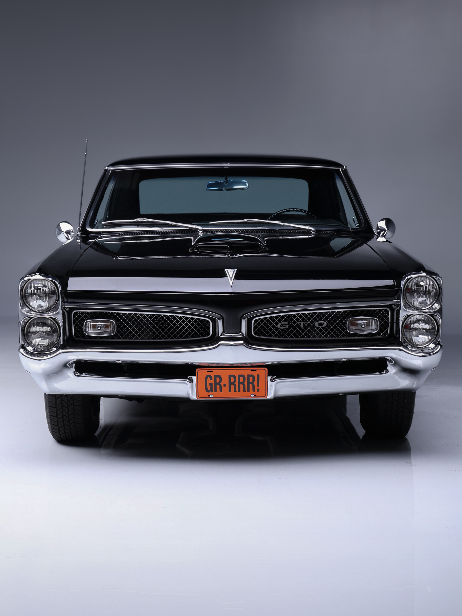 “GR-RRR!” This unrestored, preserved and #original 1967 #Pontiac #GTO is powered by a 400/335hp #V8 engine mated to a Muncie M21 4-speed close-ratio manual transmission and equipped with a 10-bolt rear end featuring 3.36 gears. With just two owners from new, the car also retains the original metal Boomershine dealer badge and displays its “GR-RRR!” license plate. This beauty is selling with No Reserve at the 2025 #Scottsdale Fall Auction, Oct. 15-18 at WestWorld.
