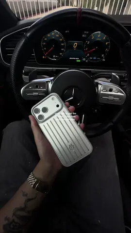 send this to someone who needs it🫨 #henryhuynh #luxury #rimowa #iphone17promax 