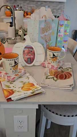 Fall Gift Ideas! Need a reason to light a holiday spirit? Teacher gift Neighborhood Boo Basket Bestie Seasonal Encouragement Other product ideas: 🎃Candles 🍂Socks 🎃Decorative Towels 🍂Coffee Mugs 🎃Pumpkin Decor Sending these out to a few friends!  #giftideas  #fallvibes  #fallseason #homegoodshaul #amazonshopping 