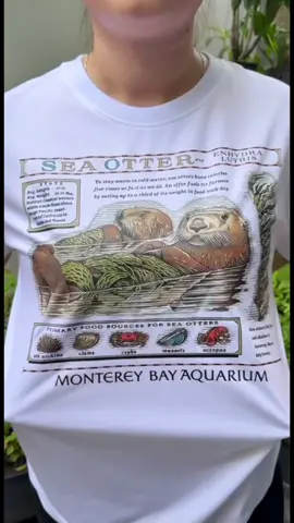 Love it 💖 #lifeofashowgirl #releaseparty #ottershirt #seaotter #newalbumrelease 