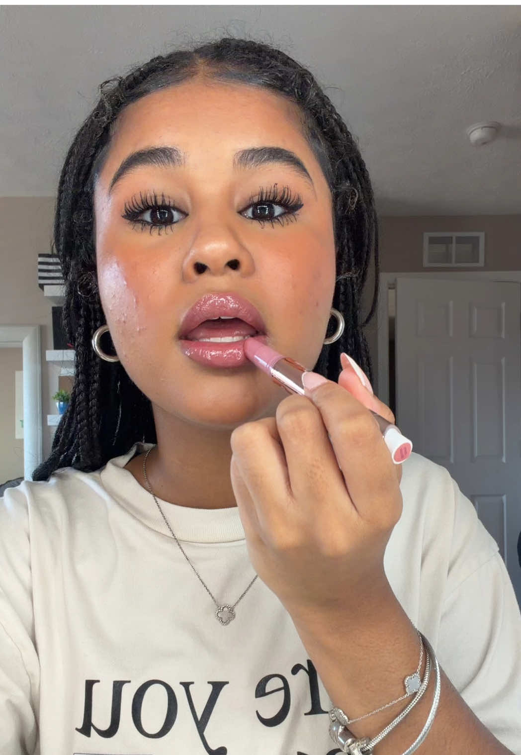 glowy makeup day #grwm #makeup #glowy @Saie @tarte cosmetics @Benefit Cosmetics 