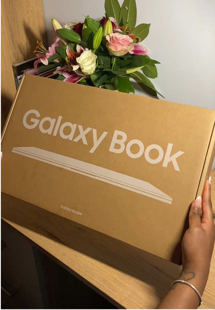 Samsung Galaxy Book4 Laptop 15.6inch, Intel Core i5, 16GB, 512GB  @Samsung #fyp #unboxing #university #laptop 