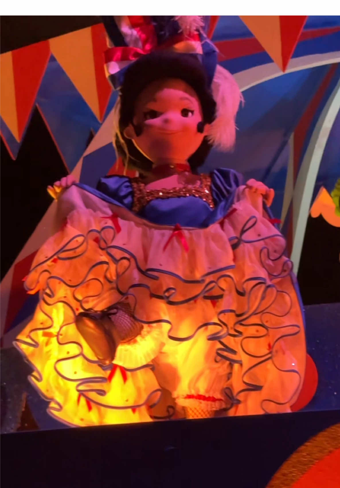 Yes, I too believe this is top notch humor #itsasmallworld #disneyworld #fart #farts #lol 