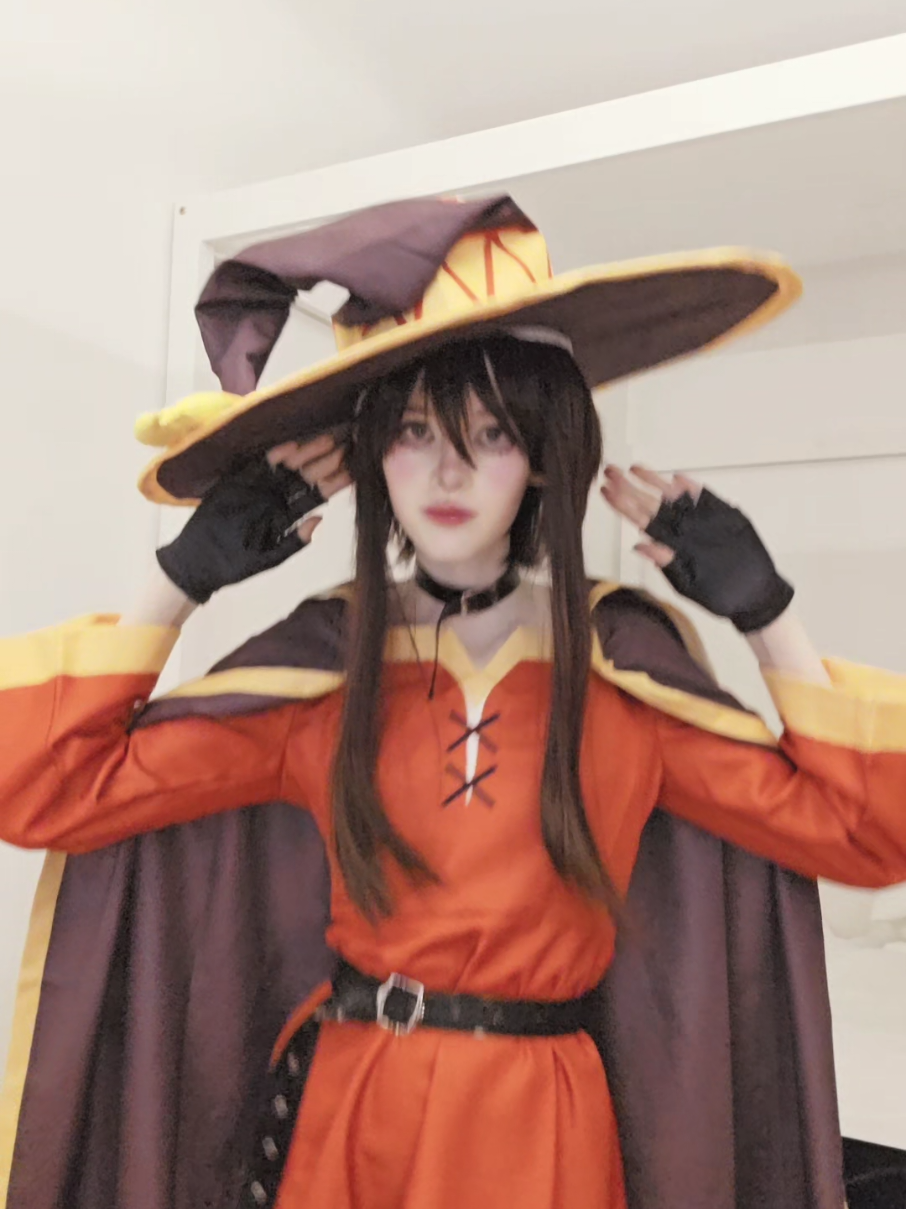 Should i buy a asuka cosplay? #fyp #megumin #cosplaygirl #konosubacosplay #cosplay 