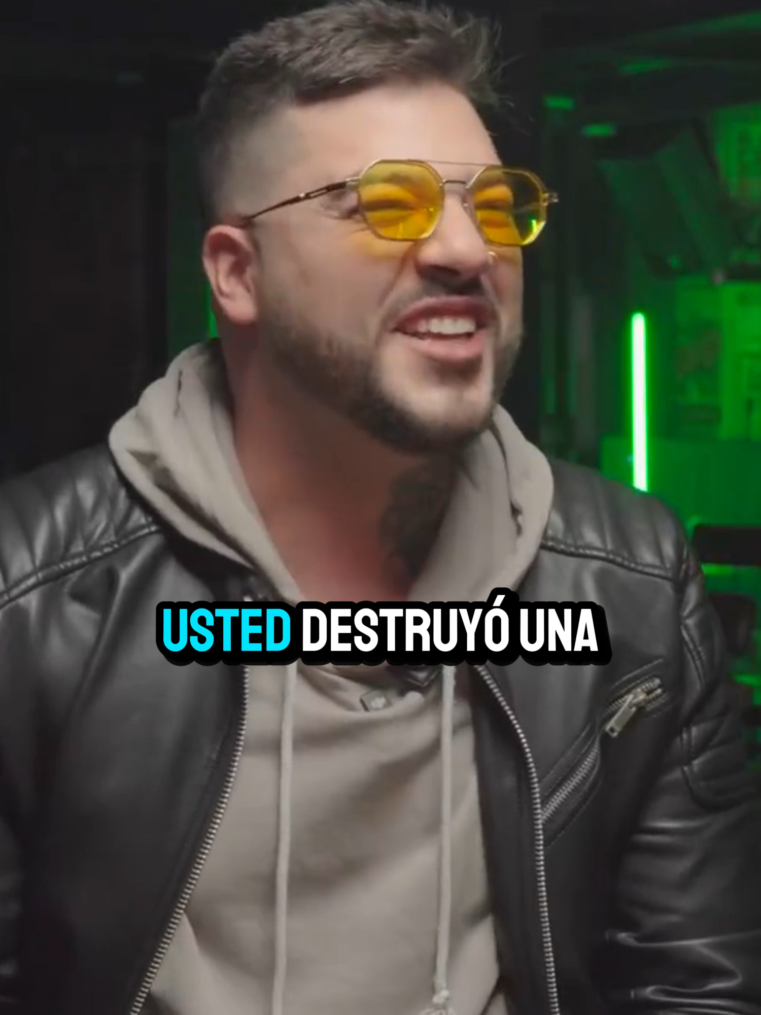 ME ECHARON DE LA UNIVERSIDAD #podcasts #comedia #bogota #conanimosdeofender #freeticket #sabadosfelices #comedycentral #humor #standupcomedy #openmic #comediantesdelanoche #colombia #cuenteria #sebastianrincon