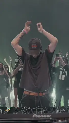 Dallas it’s just you & meee