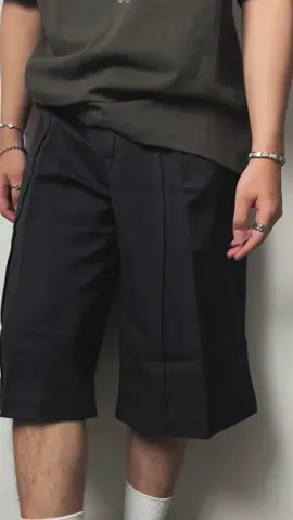 short wide pants #fyp #fashion #outfitideas #OOTD #pants 