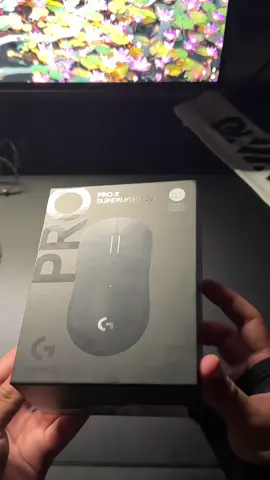 Superlight G pro x 2c #fyp #mouse #Tech #desksetup #techtok 