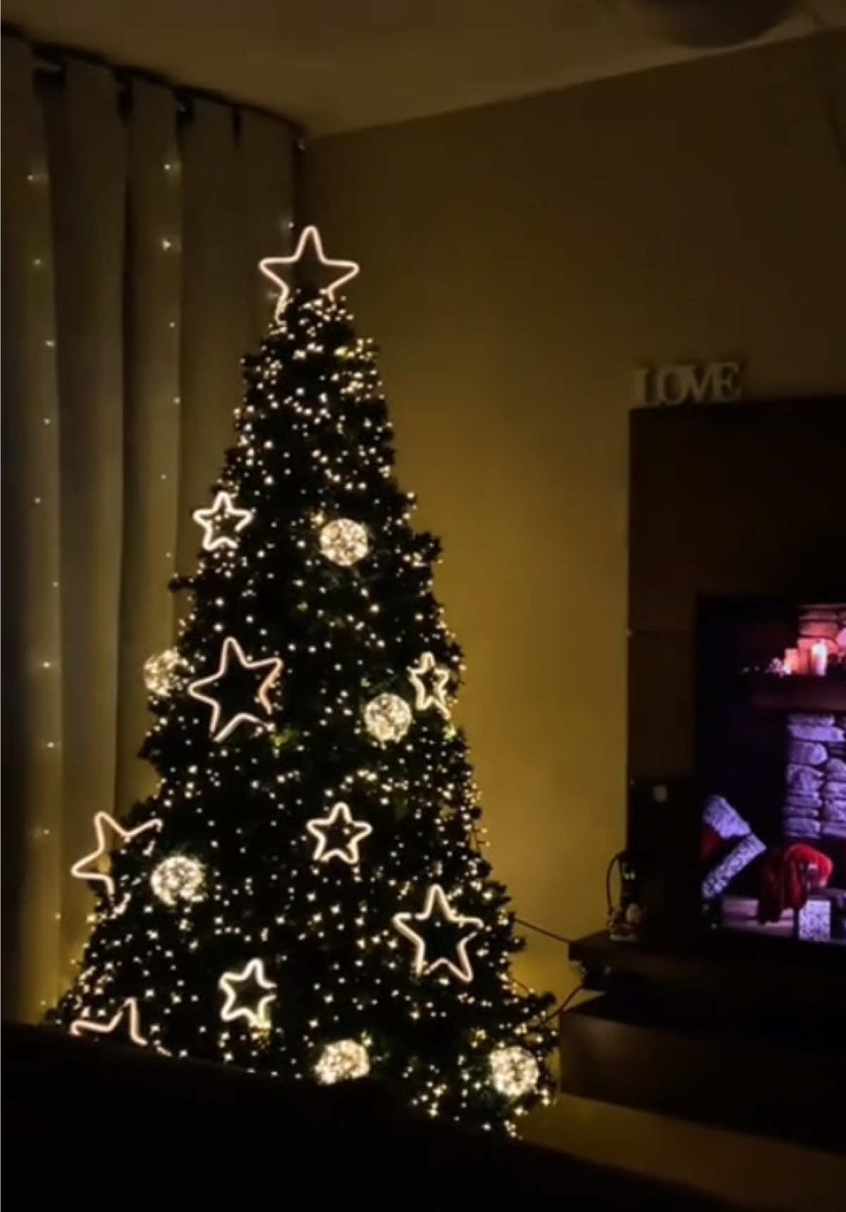 Pisca strobo, da shopee, deixe sua árvore ainda mais linda e iluminada✨ ID: BPA-KMX-XMG Link: https://s.shopee.com.br/6prrNnkRGt #natal #piscastrobo #luzesdenatal🎄🎅 #decoracaodenatal🎄 #piscapisca 