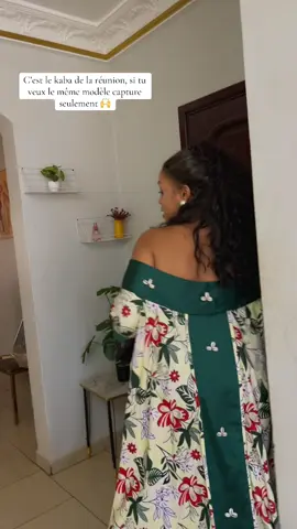 La chanson ci dans ma tête massa 🙆‍♀️🙆‍♀️😅😅un peu un peu tak tak #pourtoi #foryou #pourtoiiii 