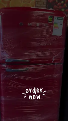 R10 500 including delivery.🇿🇦 for a Smeg 447Litre Retro Fridge freezer - Fiery Red • No-Frost • Multiflow cooling system • 50's retro-style interior. • Manual Ice maker • Energy rating: E • Overall Dimensions (HxWxD): 1921x796x805 mm • 36 Months warranty The allure of the FAB50 Fridge is the classic retro 50's design. The unmistakable vintage look blends elegantly with the fridge's superior manufacturing quality to provide a reliable solution for anyone who doesn't want to compromise on space. The 484-litre fridge /freezer boasts a Multiflow system that evenly distributes the air inside, creating the optimum storage environment. The FAB50 Fridge is also completely frost-free so you don't have the hassle of manually defrosting it.