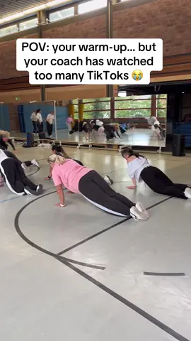 Team TURTLE 🐢 or Team RABBIT 🐇 ? #turtle #rabbit #viral #dance 