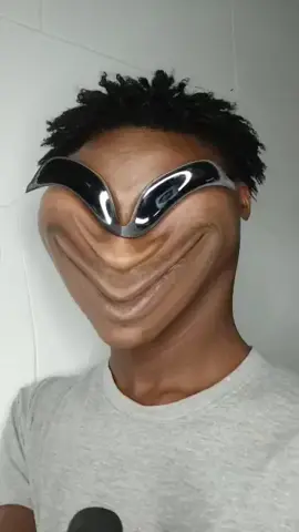 خايتو الله يحفظني بس من عيونكم السحاره دي 😂