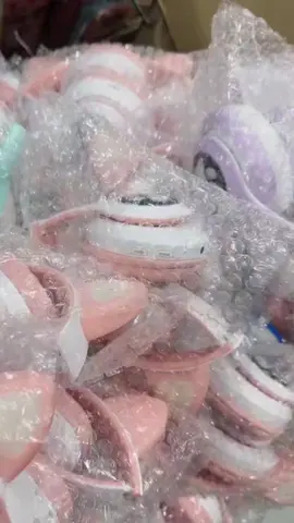 Um fone de gatinho lindo, com luzes e super confortável 🎶🐱”Perfeito pra jogar e ouvir suas músicas do BTS!” #bts  #fonedeouvido  #fonedeouvidogatinho  #fonedeouvidobluetooth 