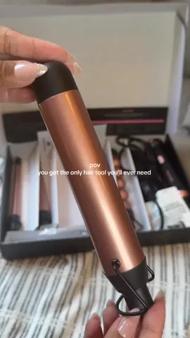 can’t wait to try all the attachments 😍 @wavytalkofficial  #wavytalk #5in1 #hairtools 