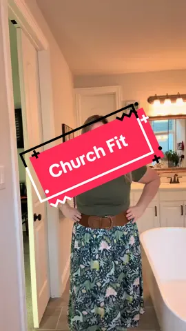 I was in a huge hurry, and I need better lighting. But happy Sunday! #churchfit #churchootd 