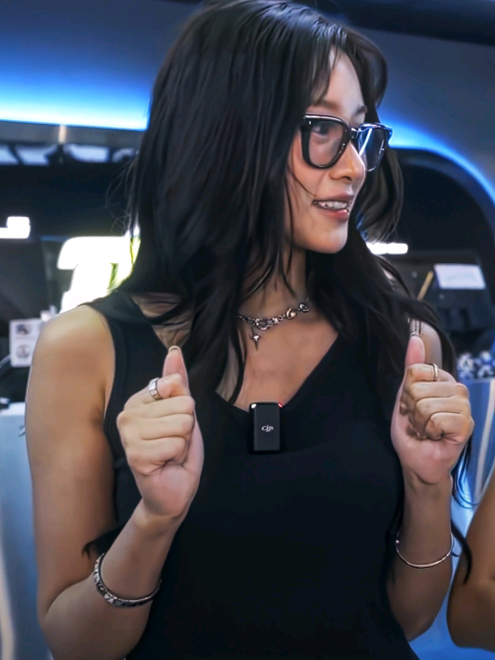 I would do anything to see pam wearing glasses @Chiara ⭐️ @sarah @fayegyo @teila .ᐟ @rey {@P.ampispam} @ae.lxsande  #pamtarradee #queendom #thaigl #edit #fyp 