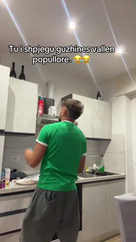 #kosova🇽🇰 #viral #fyp #albtok #lunazio🌛   😂