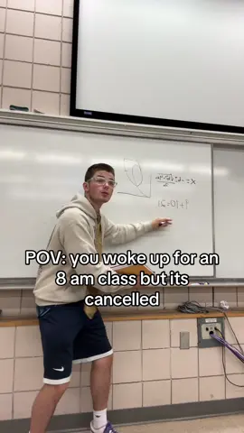 NAHH IM HERE, IM LEARNING😭 #collegelife #relatable #college #funny #fyp 