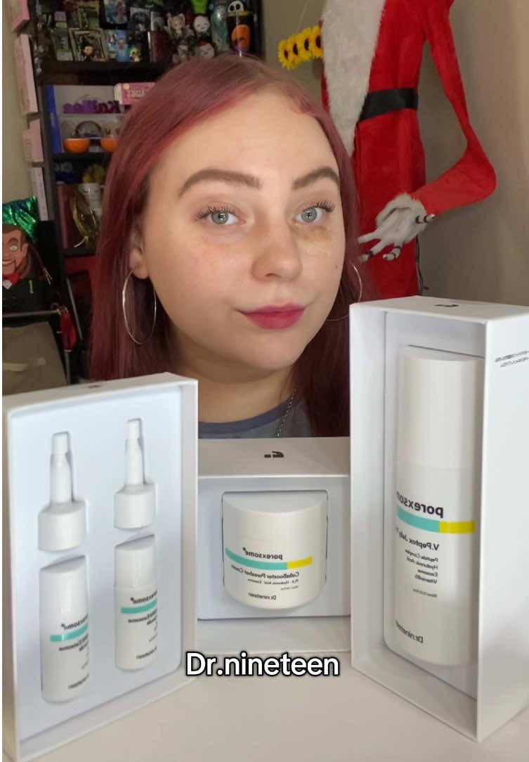 The jelly toner in this set is literally so good! I love how it’s not a liquid toner, my skin looks more plump and moisturized after this toner than after using one of my other toners.❤️ @BAZZAAL @Dr.nineteen  - #tiktokshopfinds #drnineteen #jellytoner #tiktokmademebuyit #tiktokshop 